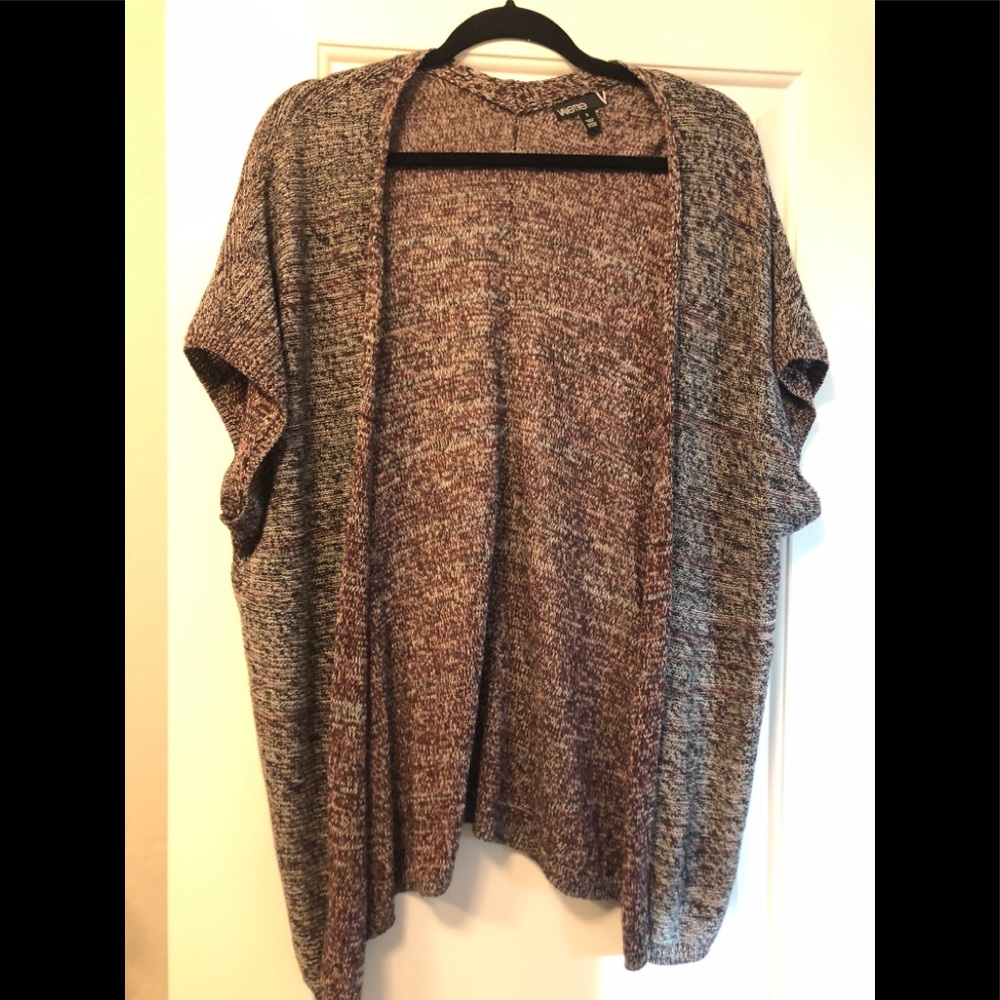 Short sleeved Sweater